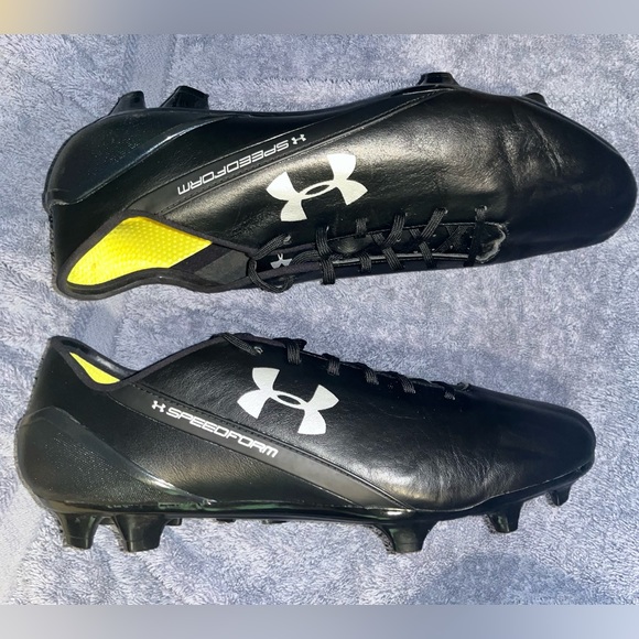 Mens Under Armor speed form firmground soccer cleats - Picture 2 of 6